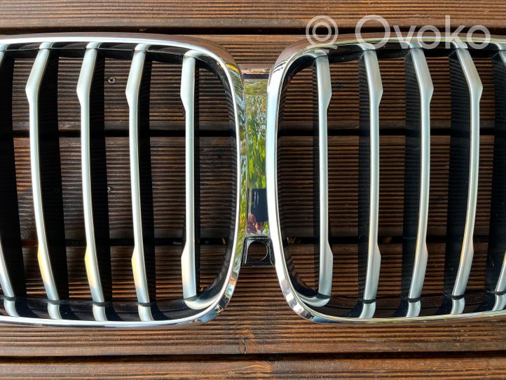 BMW X5 G05 Grille de calandre avant 20240006541