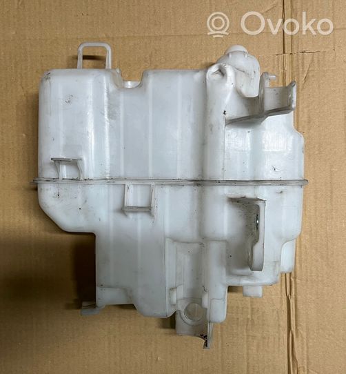 Mazda 3 III Réservoir de liquide lave-glace GHP967480