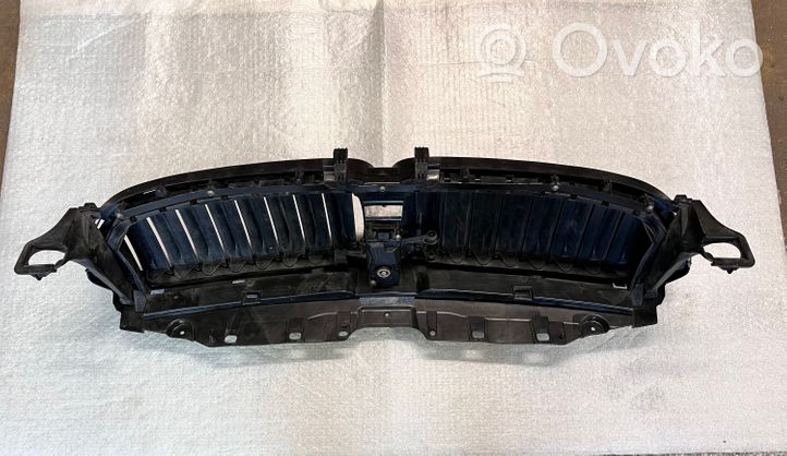 BMW 6 G32 Gran Turismo Condotto d'aria intercooler 5113187156