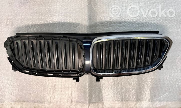 BMW 6 G32 Gran Turismo Déflecteur d'air de radiateur de refroidissement 5113187156