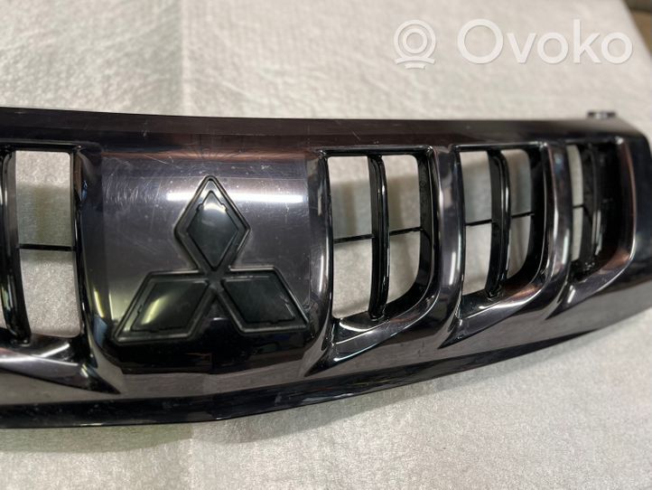 Mitsubishi L200 Grille de calandre avant 7450B114