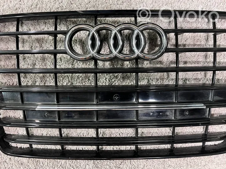 Audi A8 S8 D4 4H Etupuskurin ylempi jäähdytinsäleikkö 4H0853651AA