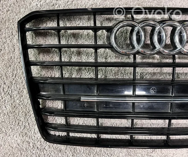 Audi A8 S8 D4 4H Front bumper upper radiator grill 4H0853651AA