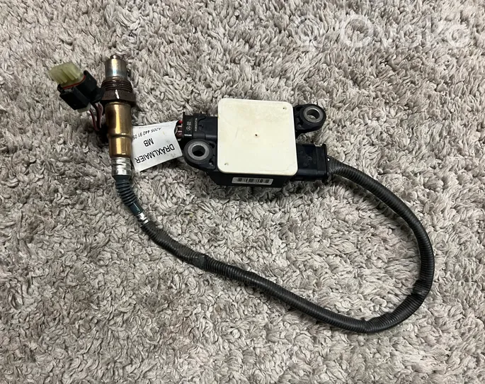 Mercedes-Benz C AMG W205 Lambda probe sensor A0009050608