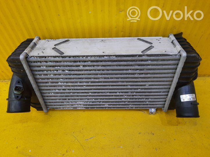 Hyundai Santa Fe Chłodnica powietrza doładowującego / Intercooler 282702F700