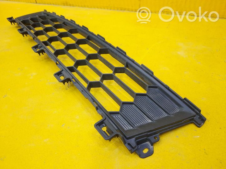 Fiat Fullback Grille inférieure de pare-chocs avant 6402A357