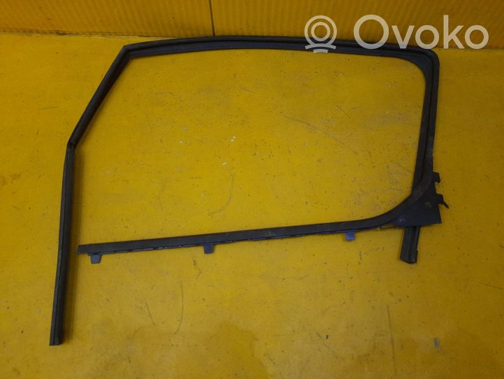 Toyota Proace Rubber seal front coupe door 