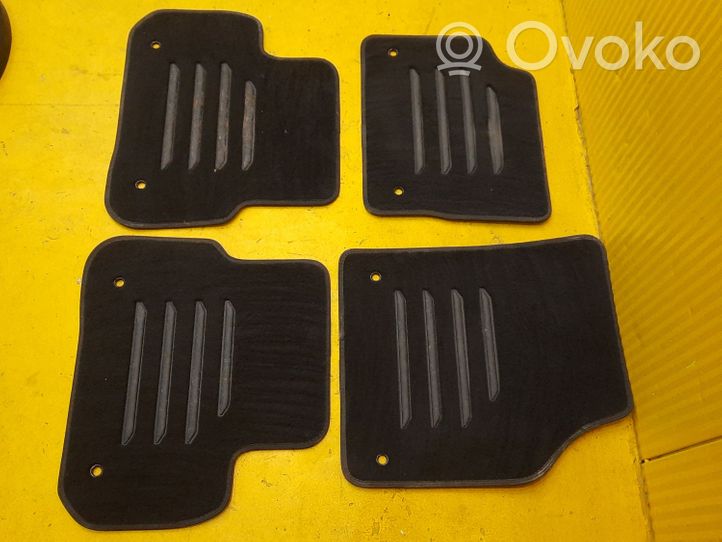 Land Rover Discovery Sport Kit tapis de sol auto 