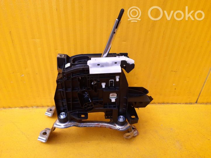 Toyota RAV 4 (XA50) Gear selector/shifter in gearbox 75M016LHD