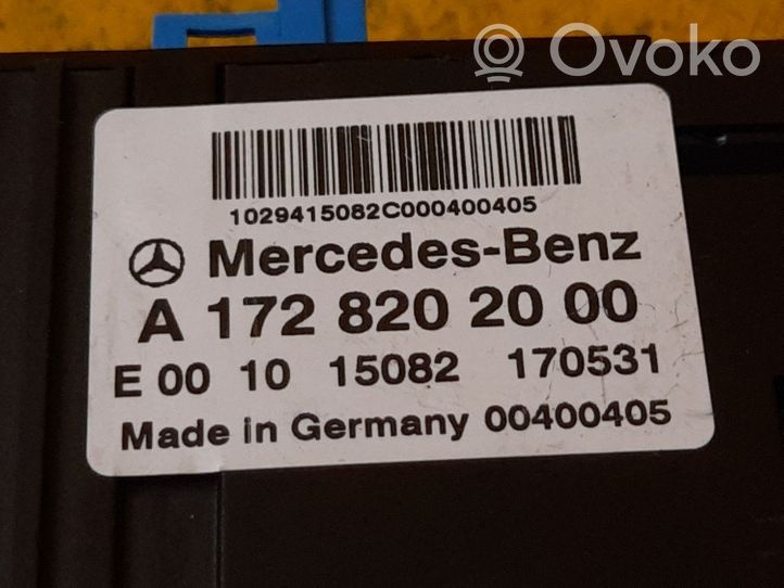 Mercedes-Benz GLE AMG (W166 - C292) USB-pistokeliitin A1728202000