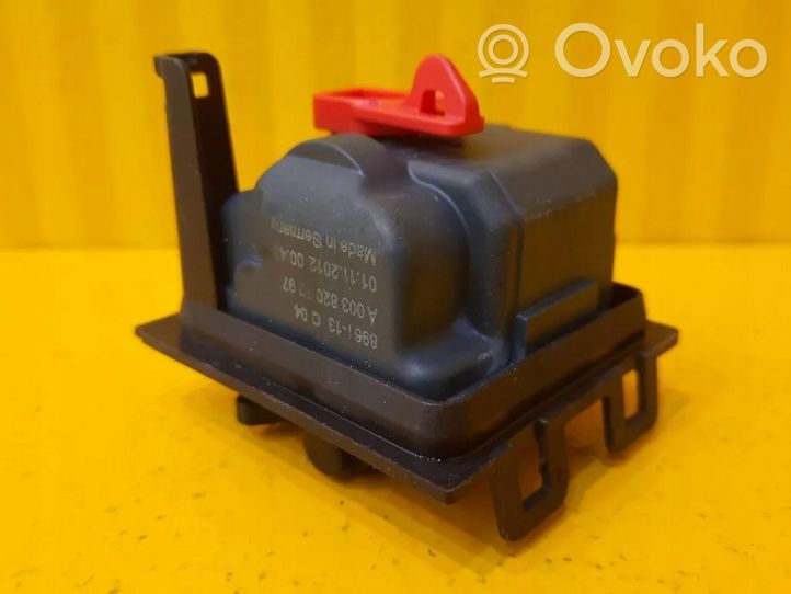 Mercedes-Benz A W176 Motorino del tappo del serbatoio del carburante A0038203297