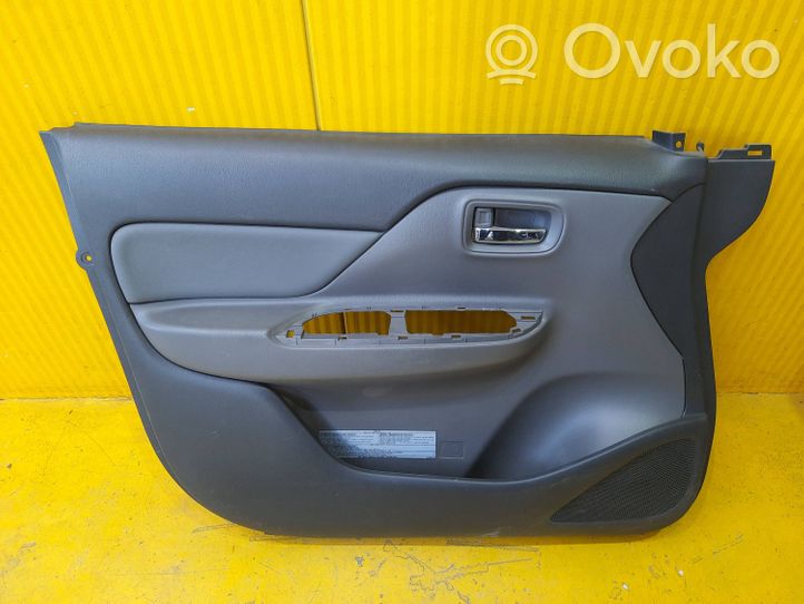 Fiat Fullback Garniture de panneau carte de porte avant 