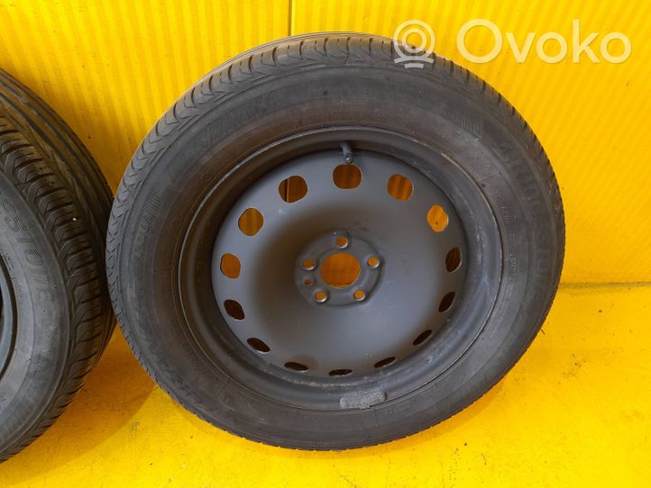 Fiat 500L Pneumatici estivi R16 51921417