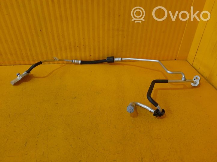 Volkswagen Touareg III Tubo flessibile aria condizionata (A/C) 4M1816720R