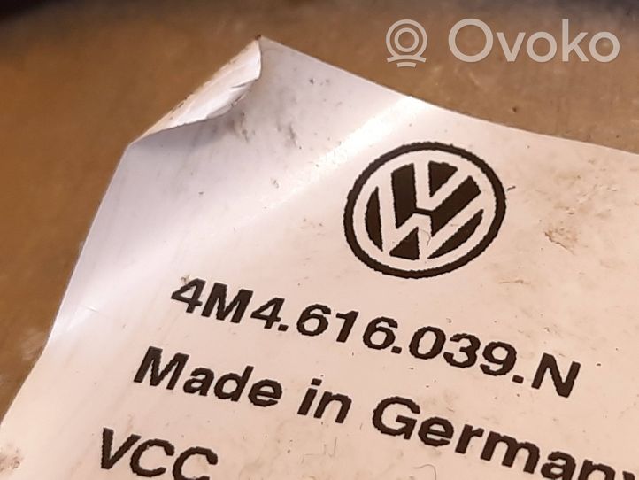 Volkswagen Touareg III Ammortizzatore anteriore con sospensione pneumatica 4M4616039N