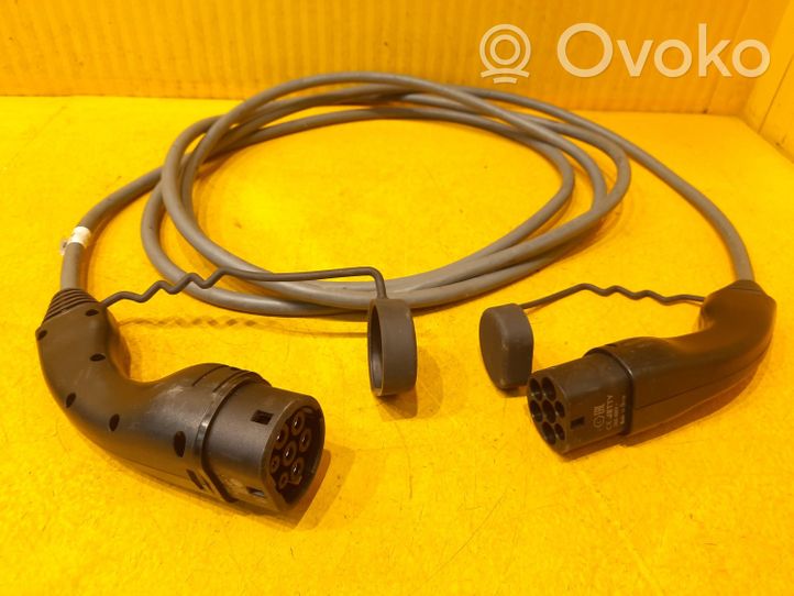 BMW 3 G20 G21 Kabel do ładowania samochodu elektrycznego 7827899