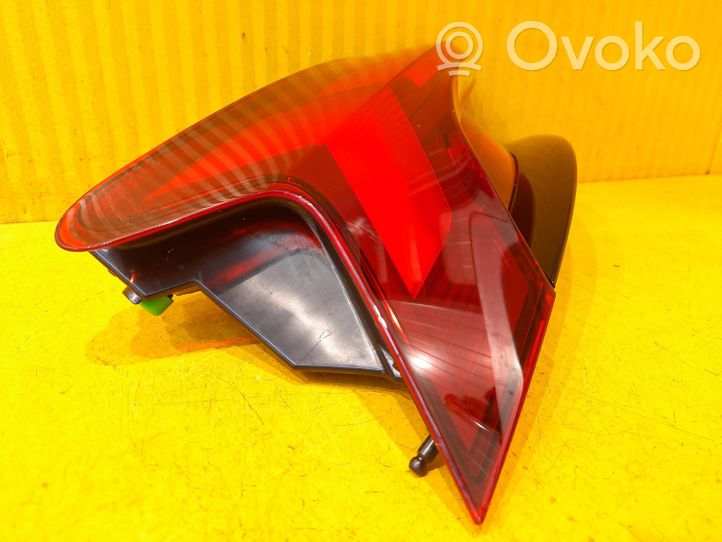 Audi e-tron Lampa tylna 4J3945091