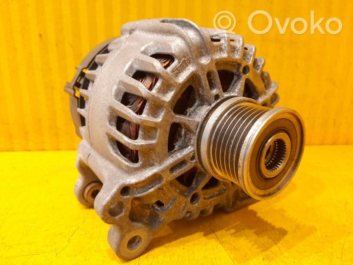 Audi A4 S4 B9 Generatore/alternatore 04L903024