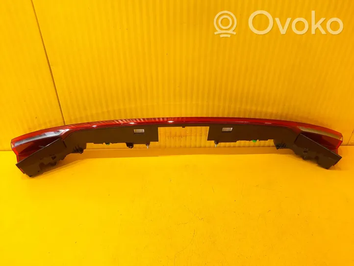 Audi e-tron Aizmugurējais lukturis virsbūvē 4J3945095
