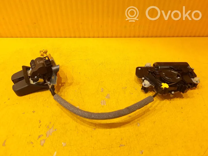 Volkswagen Touareg III Tailgate lock latch 760827887