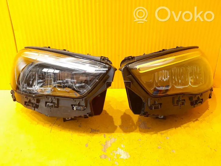 Mercedes-Benz GLA H247 Phare frontale A2479066107