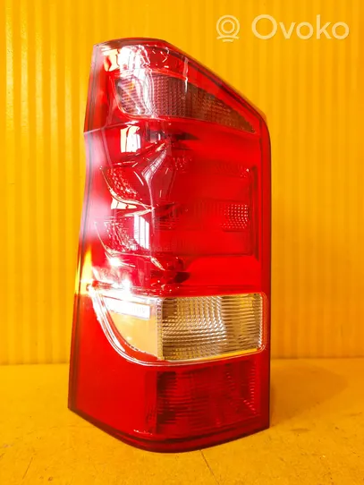 Mercedes-Benz V Class W447 Lampa tylna A4478201164