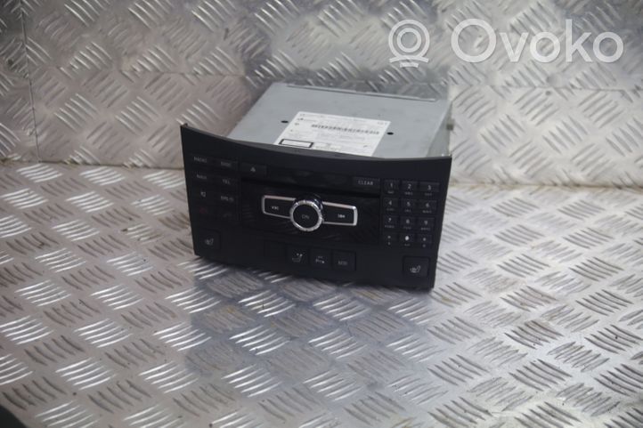 Mercedes-Benz E W212 Unité principale radio / CD / DVD / GPS 
