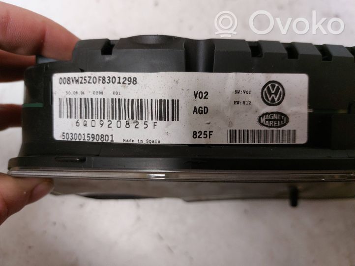 Volkswagen Polo IV 9N3 Compteur de vitesse tableau de bord 6Q0920825F