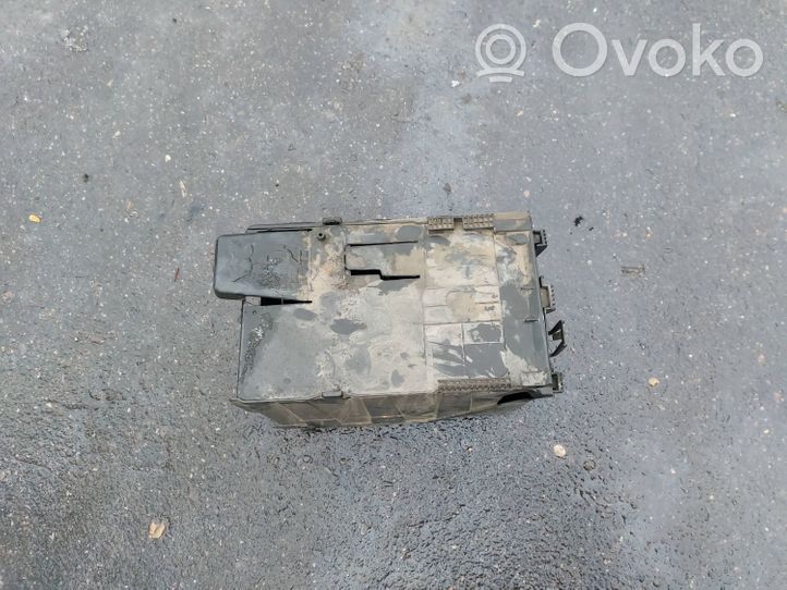 Citroen C4 II Podstawa / Obudowa akumulatora 9687472580