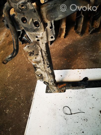 Renault Twingo II Front subframe 