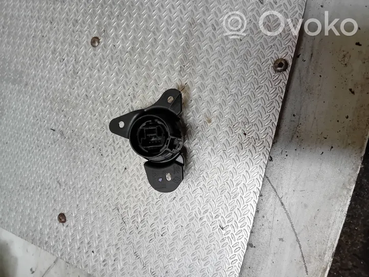 Renault Megane IV Bouton poussoir de démarrage du moteur 285905306R