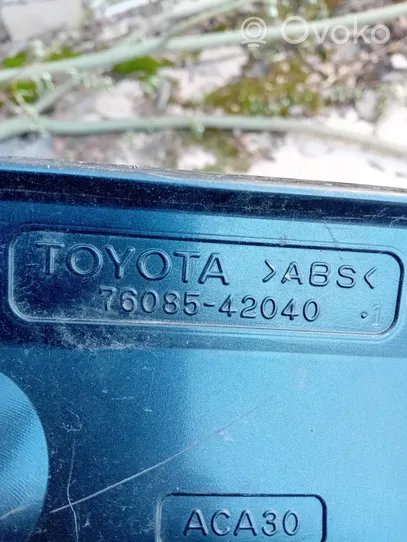 Toyota RAV 4 (XA30) Becquet de coffre 7608542040