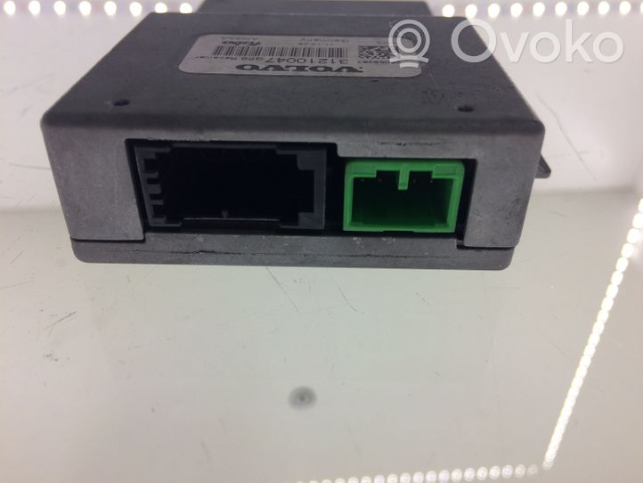 Volvo V50 Unité / module navigation GPS 31210047