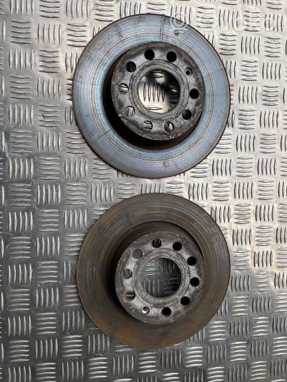 Volkswagen Touran II Rear brake disc 