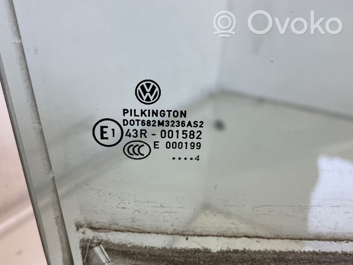 Volkswagen Touran II Pagrindinis priekinių durų stiklas (keturdurio) 43R001582