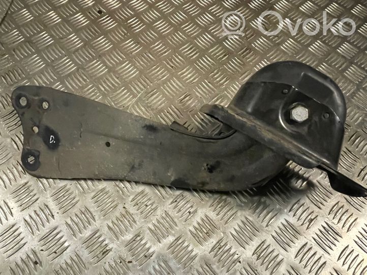 Volkswagen Touran II Braccio di controllo sospensione posteriore superiore/braccio oscillante 1T0505226F