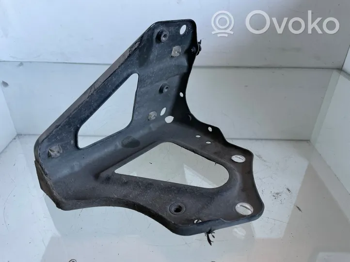 Audi A6 S6 C6 4F Soporte de montaje del guardabarros 4F0821136A