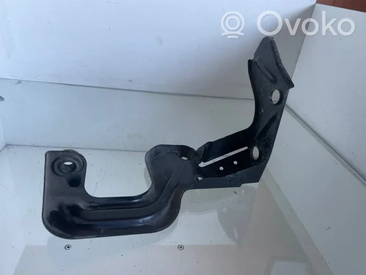 Audi A6 S6 C6 4F Radiator mount bracket 4F0145814S