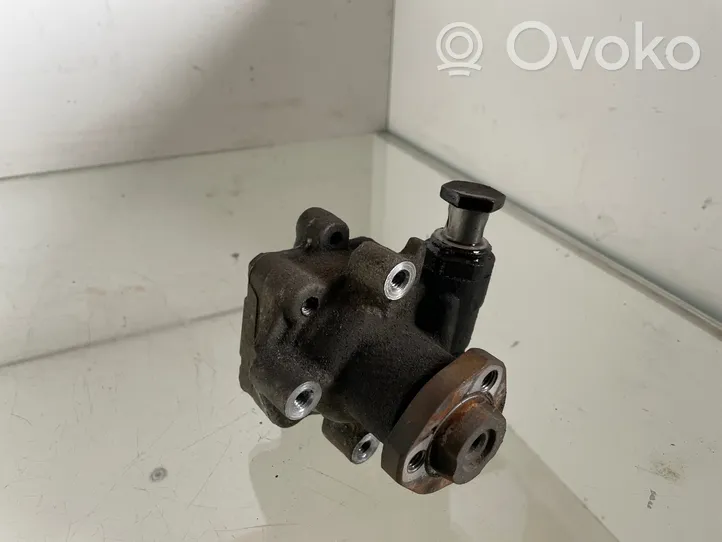 Volkswagen Bora Ohjaustehostimen pumppu 1J0422154A