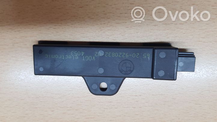 BMW X4 F26 Antena wewnętrzna 9220832