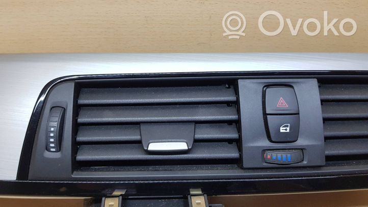 BMW 4 F32 F33 Garniture de panneau console centrale 9346226