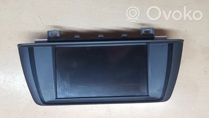 BMW 4 F32 F33 Panel / Radioodtwarzacz CD/DVD/GPS 9270393