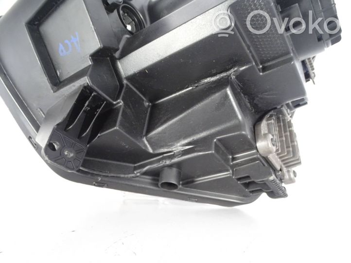 KIA Niro Phare frontale 92102AT