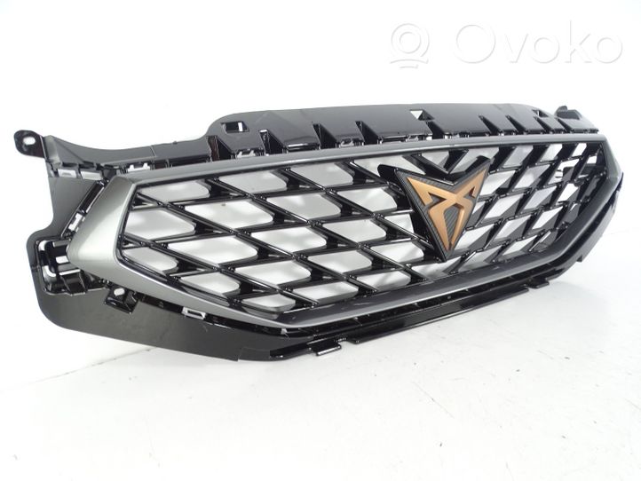 Seat Leon IV Maskownica / Grill / Atrapa górna chłodnicy 5FA853651C