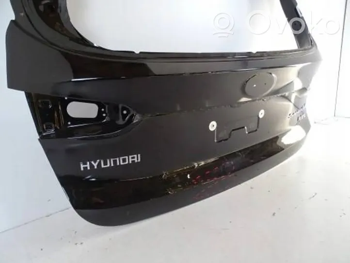 Hyundai Santa Fe Lava-auton perälauta 