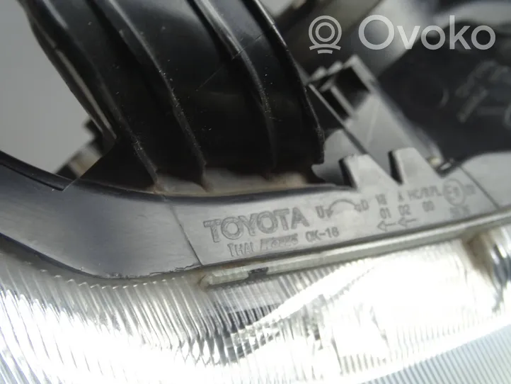 Toyota Hilux (AN10, AN20, AN30) Headlight/headlamp 