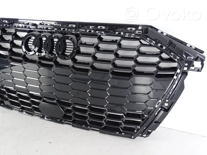 Audi A3 8Y Maskownica / Grill / Atrapa górna chłodnicy 8Y0853651