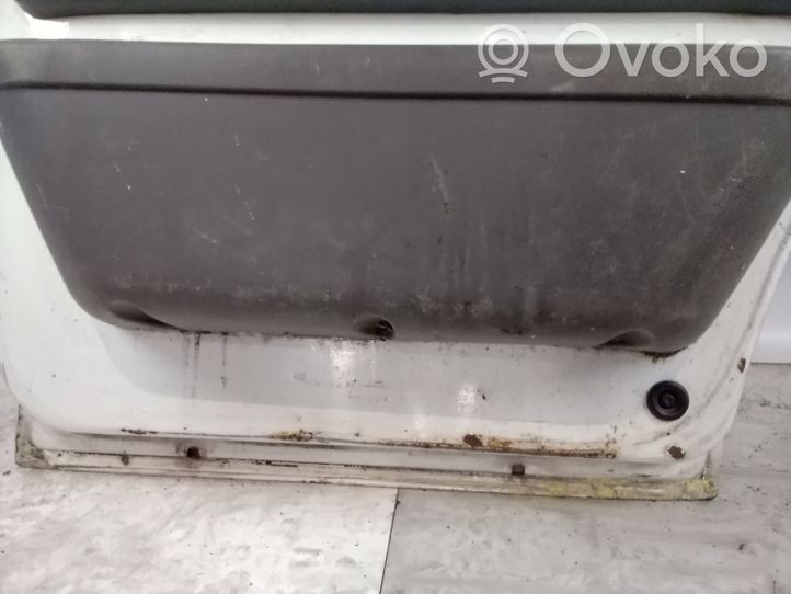 Ford Transit Ovi (2-ovinen coupe) 