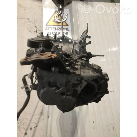 Toyota Aygo AB40 Mechaninė 5 pavarų dėžė 