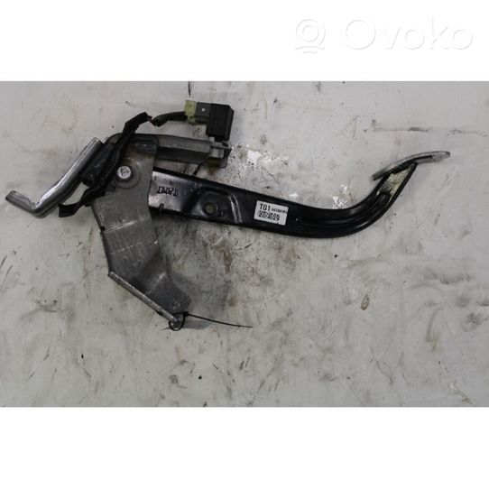 KIA Picanto Brake pedal 